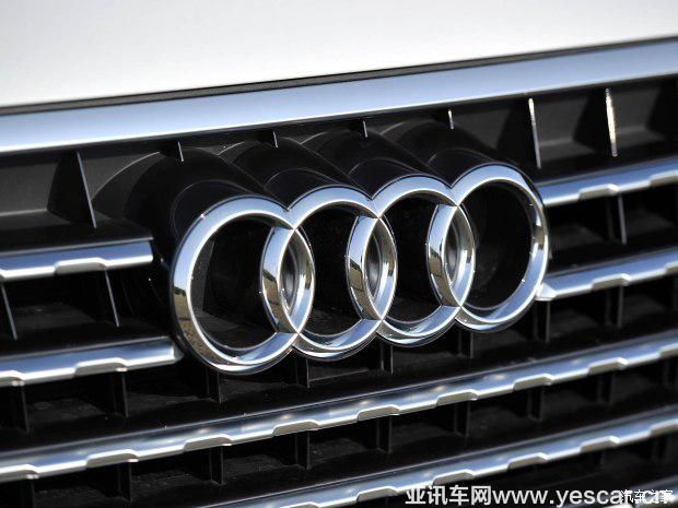 奧迪(進(jìn)口) 奧迪Q7 2016款 40 TFSI S line運(yùn)動(dòng)型