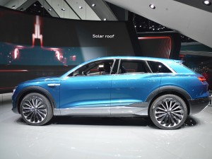 奧迪(進(jìn)口) e-tron quattro 2016款 概念版
