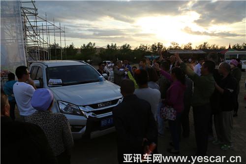 mu-X的車型推介會.JPG