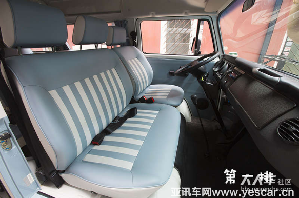 0620-11人人車“豪華套餐”推薦：全球限量1200臺的經典車VW T23845.png