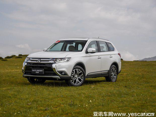 廣汽三菱 歐藍(lán)德 2016款 2.4L 四驅(qū)尊貴版 7座