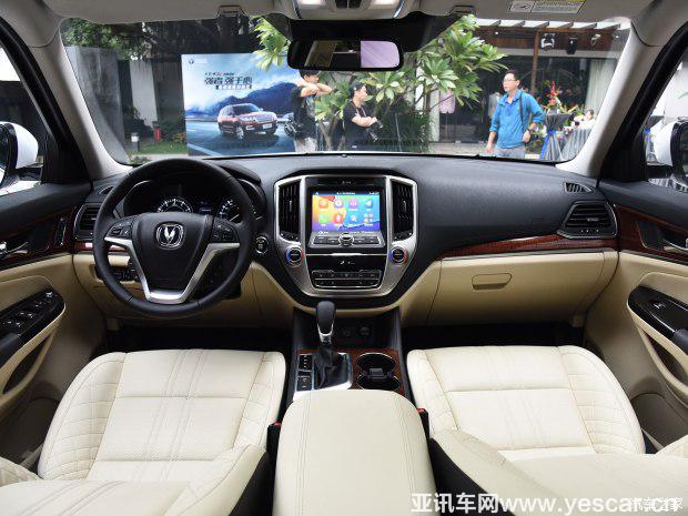 長安汽車 長安CS95 2017款 基本型