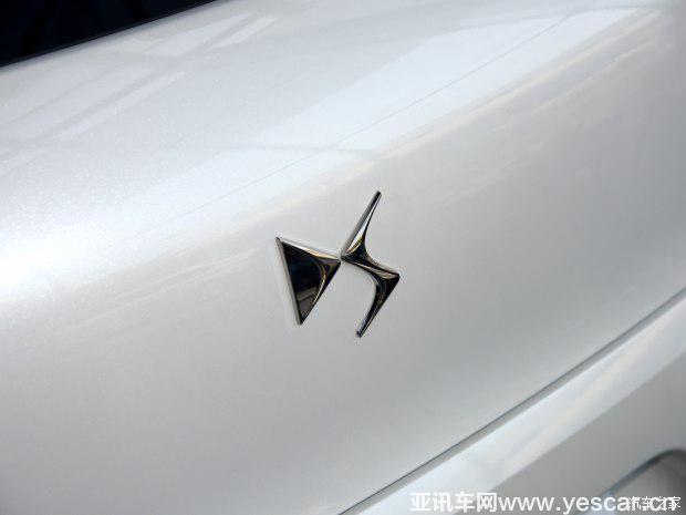 長(zhǎng)安標(biāo)致雪鐵龍 DS 5 2015款 1.6T 豪華版THP160