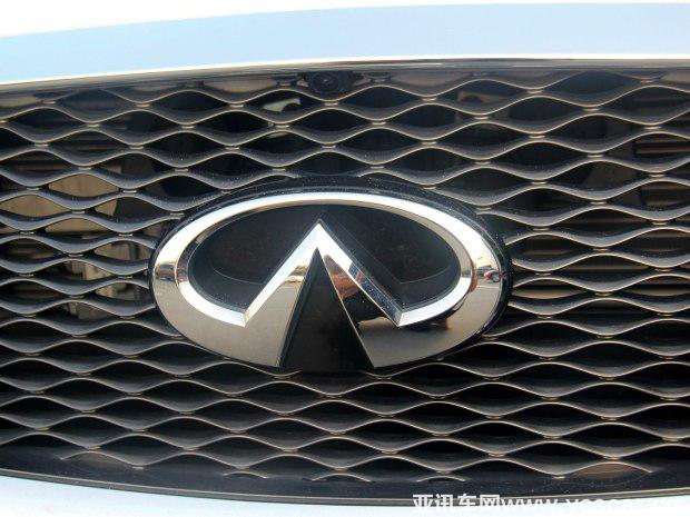 東風(fēng)英菲尼迪 英菲尼迪Q50L 2016款 2.0T 豪華運(yùn)動版