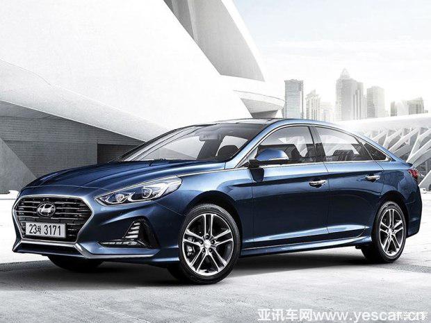 現(xiàn)代(進(jìn)口) 索納塔(進(jìn)口) 2017款 基本型