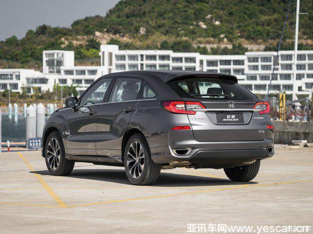 廣汽本田 冠道 2017款 240TURBO 兩驅(qū)尊貴版