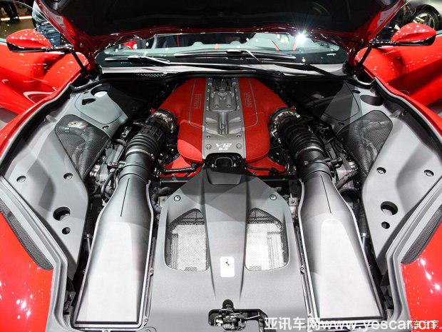 法拉利 812 Superfast 2017款 6.5L 標(biāo)準(zhǔn)型