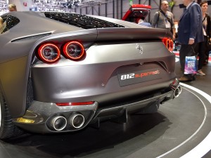 法拉利 812 Superfast 2017款 6.5L 標(biāo)準(zhǔn)型