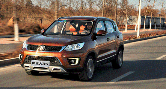 “實力派”之間的比拼紳寶X35 VS 長安CS35