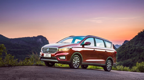 提前嘗鮮! 重慶車展長安展臺坐等你來