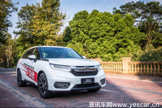 041405465d333db0b54088.png 3.冠道240turbo強(qiáng)大動力超越同級 滿足尖峰駕馭渴望151.png