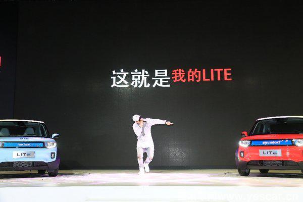 這可是國(guó)際車(chē)展 你這么愛(ài)玩 好嗎-圖8