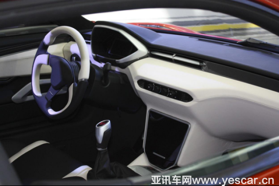 【洛杉磯車展-topspeed報道】小車身內(nèi)藏“猛獸”，賽麟s1將重啟榮耀20171214745.png
