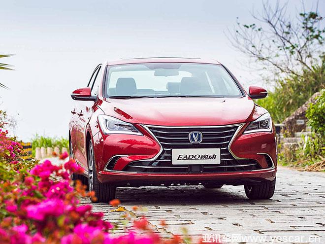 第二代逸動PK帝豪GL