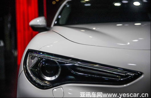 新聞稿：阿爾法·羅密歐亮相2018深港澳國際車展724.png