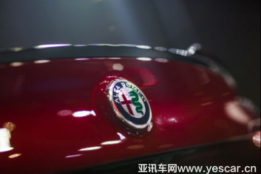 新聞稿：阿爾法·羅密歐亮相2018深港澳國際車展1820.png