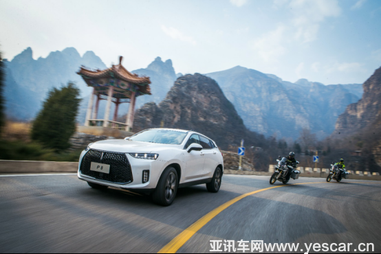 9月4號P8通發(fā)稿三：新能源大潮下，WEY P8領(lǐng)創(chuàng)插混SUV安全新高度552.png
