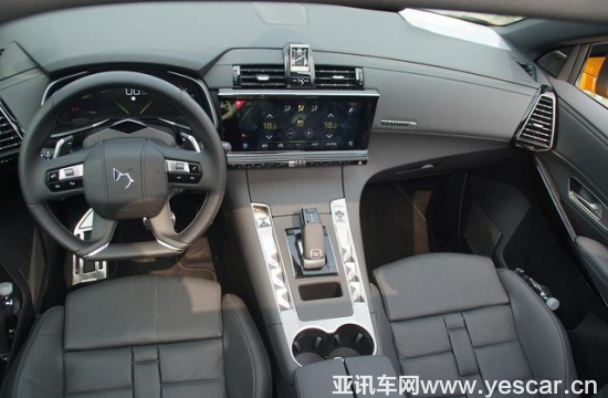「DS7」插電混動(dòng)版魅力呈現(xiàn) 不用等到2019年了！