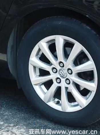 關鍵時刻你是喜歡千斤頂還是”手持液“