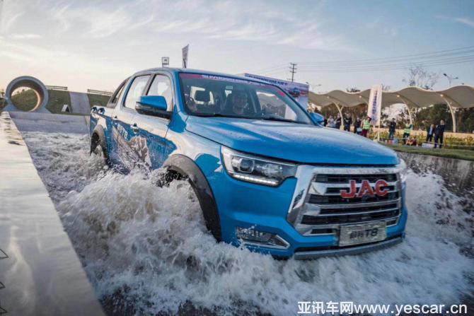 161211090a41ca4fbc7773.jpg image011.jpg