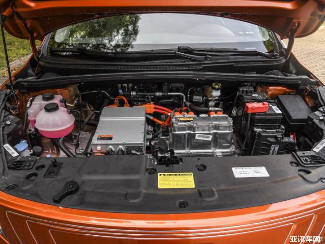 744x0_1_autohomecar__ChcCQ1uei7eAb5YlAAbDctzh-i8156.jpg