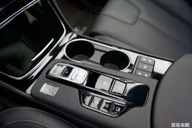 0812V1【TMc口碑稿】暑期全家自駕游 實測第四代勝達的極智表現(xiàn)力671.png