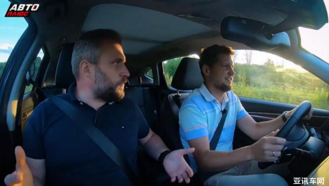 【資訊稿】超強悍產(chǎn)品力震驚俄羅斯媒體 全球車哈弗F7獲專業(yè)好評如潮V4(4)1471.png