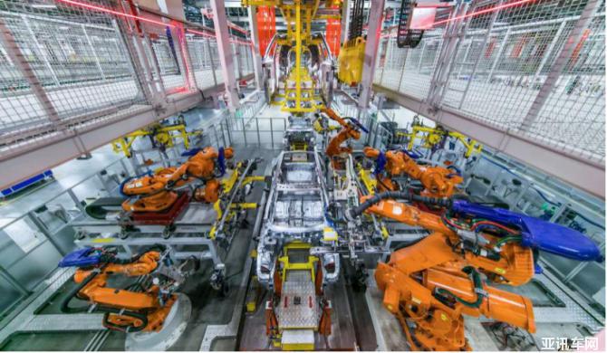 【資訊稿】超強悍產(chǎn)品力震驚俄羅斯媒體 全球車哈弗F7獲專業(yè)好評如潮V4(4)2346.png