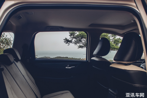 22204912a50d57ef524896.png image002.png