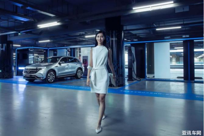 29122405ccf345d4711698.png image001.png