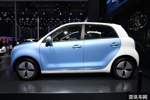 歐拉R1親子版對戰(zhàn)雷諾e諾 誰才是真正的馭娃神車