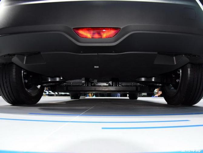 26084637211017eedf3047.jpg 744x0_1_autohomecar__ChsEkFy1nEKAPvxbAAG0Ulv5LgA729.jpg