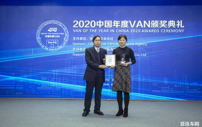 3012073713ce85e1081712.jpg image003.jpg