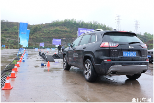 14162757b97bf60e610055.png image025.png