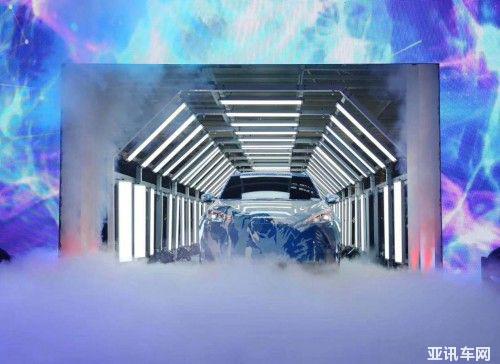 眾多高端技術(shù)加持 ARCFOX試生產(chǎn)首車下線