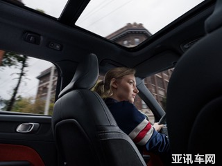 凱迪拉克XT41127.png