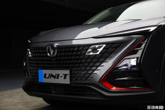 07215155b413c6d6dd5814.jpg image002.jpg