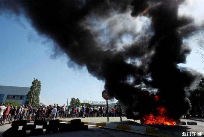 0109055799f6e5a7654354.jpg image001.jpg