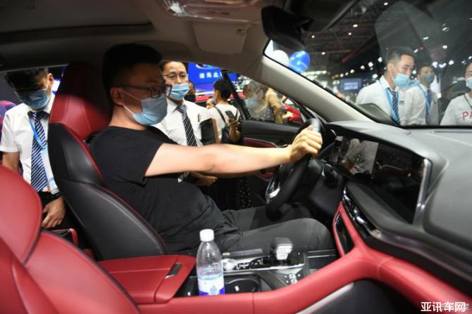 16001117d9143ae01c2463.jpg image002.jpg