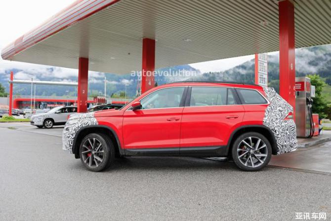 18090325622bb5b4910429.jpg image002.jpg