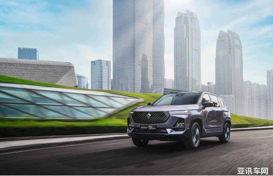 新寶駿RS-5 300T新車(chē)怎么樣？智能大動(dòng)力成15萬(wàn)左右新選擇