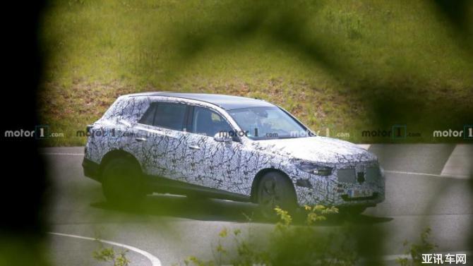 17093419f33305cd3a4217.jpg image002.jpg