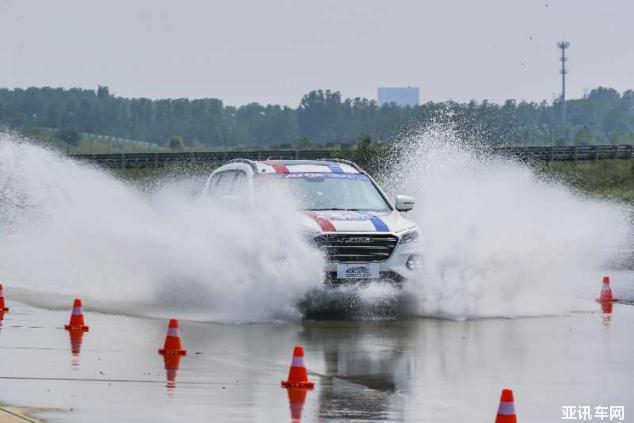 31161649f83e3935eb6409.jpg image003.jpg