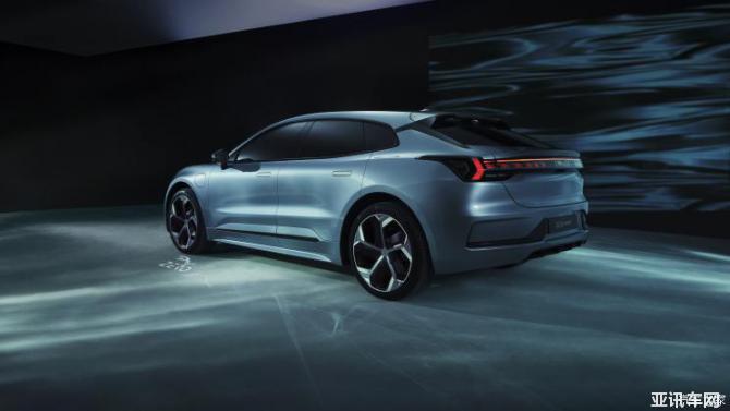 01090628f1684c94653340.jpg image002.jpg