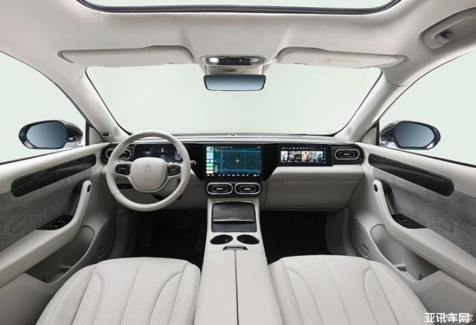 02084518acede32f3d3181.jpg image004.jpg