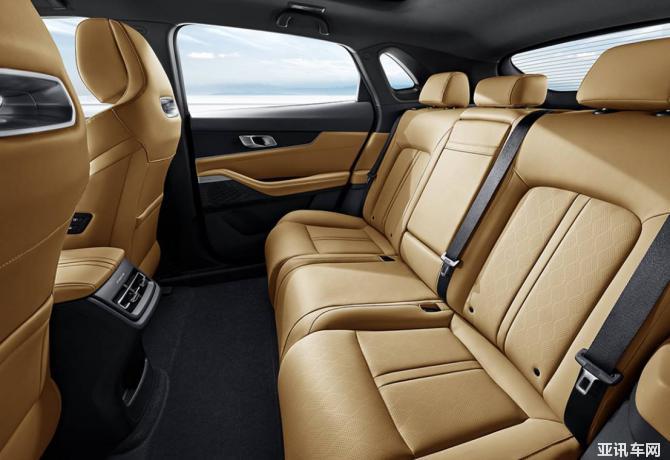 11164439cc8e21b2478373.jpg image004.jpg