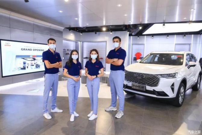 01085625f48d128f534748.jpg image003.jpg