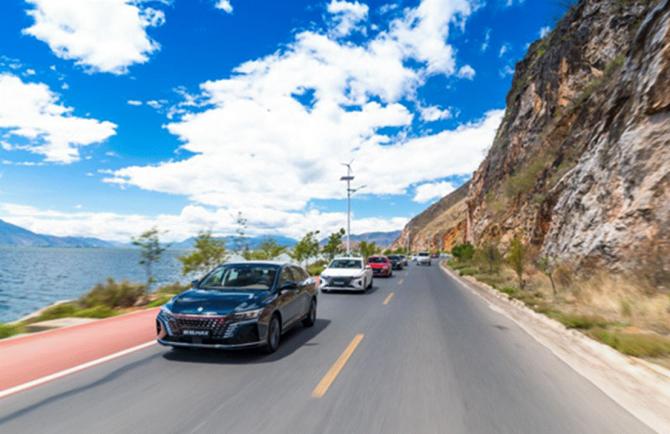 3018235393cda647074982.gif image002.gif