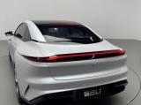 豪車級(jí)頂流配置，智己汽車帶來(lái)“穩(wěn)穩(wěn)的幸福”