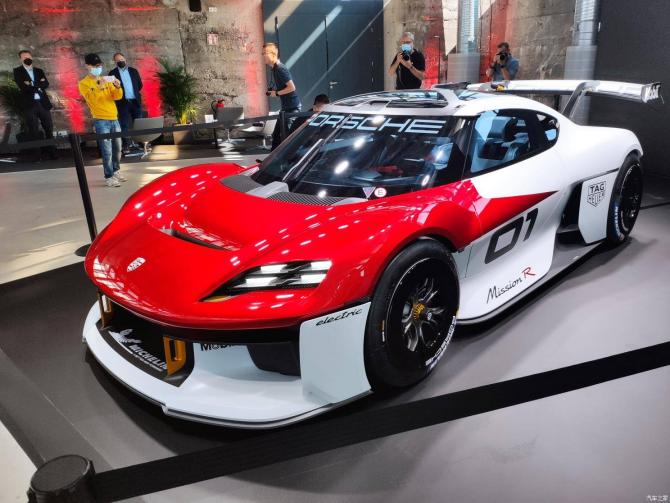 07081939827698705c9172.jpg image002.jpg